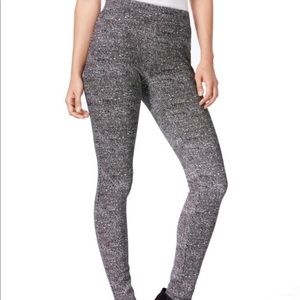 Bar III Women's Printed Flat Front Leggings